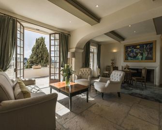 Chateau Le Cagnard - Cagnes-sur-Mer - Chambre