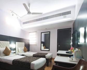 The Corus Hotel - Neu-Delhi - Schlafzimmer