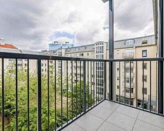 Arbioi Yuma Leipzig Select XL Balcony - Leipzig - Balcony