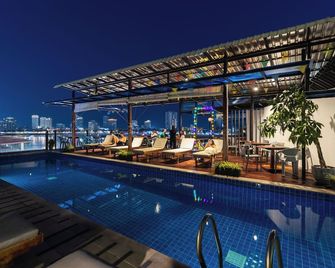 Onederz Phnom Penh - Nom Pen - Piscina