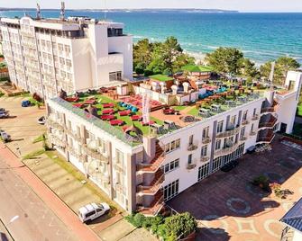 Arkona Strandhotel - בינץ - בניין
