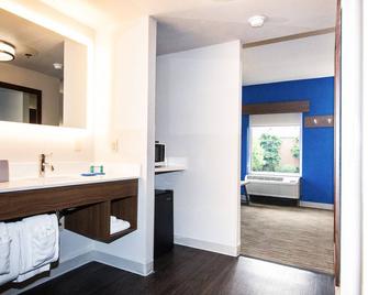 Holiday Inn Express & Suites Brentwood North-Nashville Area - Brentwood (Tennessee) - Baño