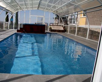 Casas Rurales Collarubio - Collado Mediano - Pool