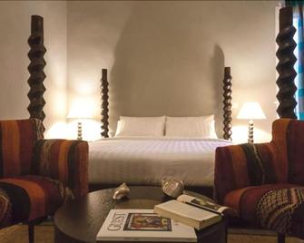 Vittorio's - Bari - Bedroom