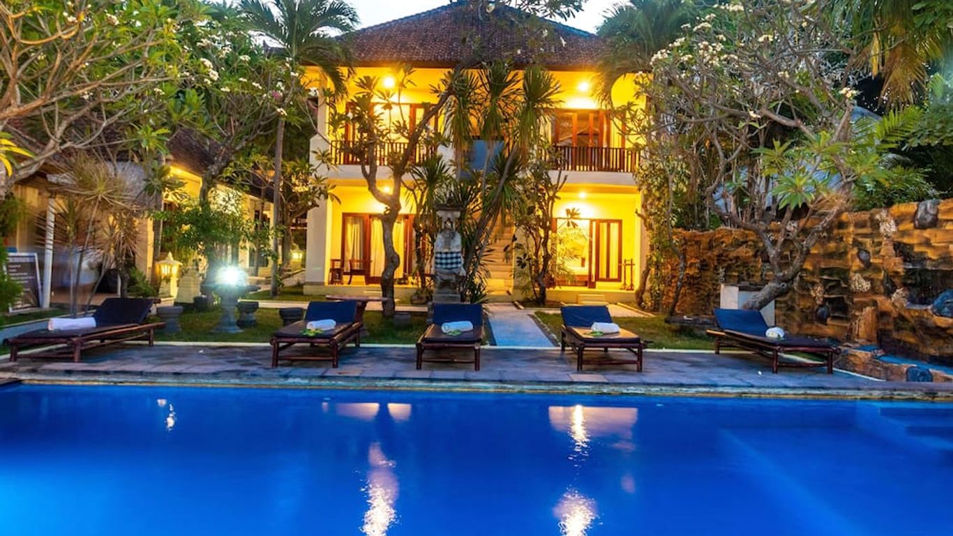 Rising Star Dive Resort