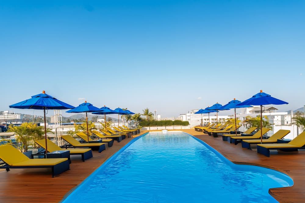 Days Inn by Wyndham Patong Beach