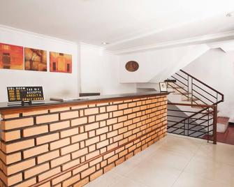 Snooze Inn - Kodaikanal - Front desk
