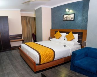 Hotel The Blackstone - Bangalore - Slaapkamer