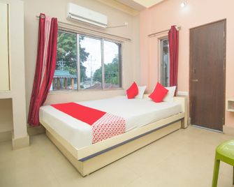 OYO 42762 Green Earth Resort - Lataguri - Bedroom