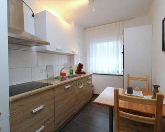 Aparthotel Kompass A 402-403 - Essen - Kitchen