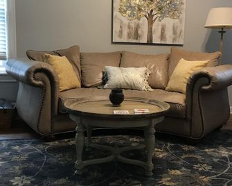 Great Location Come Relaxretreat - Kerrville - Huiskamer