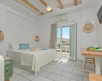 Sofi pension - נאקסוס - חדר שינה