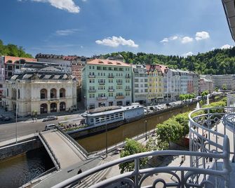 Ea Hotel Elefant - Karlovy Vary - Balkon