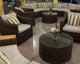 Cortsland Hotel - Saint John's - Lounge