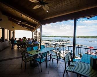 Camden on the Lake Resort - Lake Ozark - Balcon