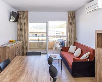 Rvhotels Apartamentos La Pineda - Torroella de Montgrí - Sala de estar