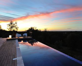 A Serenada Enoturismo - Grândola - Pool