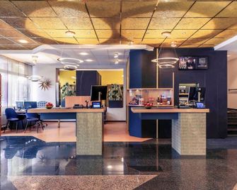 Plaza Inn Regensburg - Ratisbona - Lobby