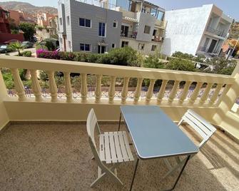 Seaside villa 200 metres from the beach/10 min from Taghazout - Imi Ouaddar - Balcon