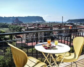 Hotel Kennedy - Naples - Balcony