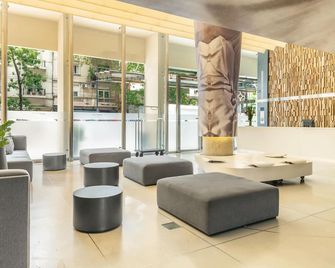 Dazzler By Wyndham Buenos Aires Recoleta - בואנוס איירס - לובי