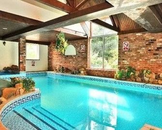 Woodman's Farm - Norwich - Bể bơi