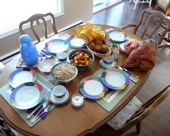 Cycle Inn Bed and Breakfast - Victoria