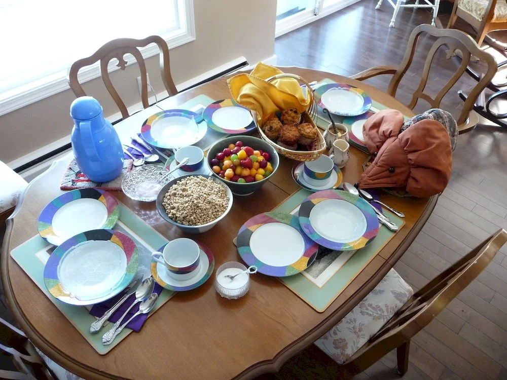 Cycle Inn Bed and Breakfast - ויקטוריה - חדר אוכל