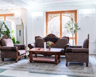 Hotel Caravan Serail - Samarkand - Lobby