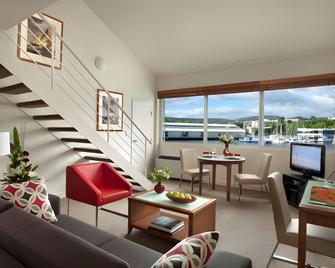 Somerset on the Pier Hobart - Hobart - Living room