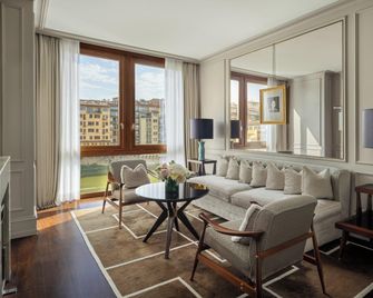 佛羅倫薩肖像酒店-魯嘉爾諾系列酒店 - 佛羅倫斯 - 客廳