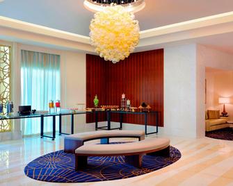 Marriott Hotel Al Jaddaf, Dubai - Dubái - Recepción