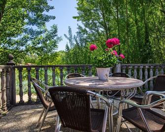 Hotel Rural Noguera de la Sierpe - Arroyo Frio - Balcony