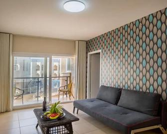 Acco Beach Hotel - Acre - Sala de estar