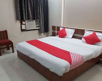Hotel Anand by OYO Rooms - Jhānsi - Bedroom
