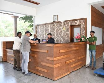 Pushpak Resort - Shirdi