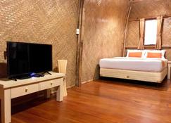 Villa Chavaminerva Bambu - Lembang - Bandung - Bedroom