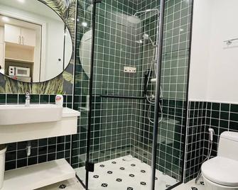 Sea Gallery Phu Quoc Luxury Apartment - Phu Quoc - Baño
