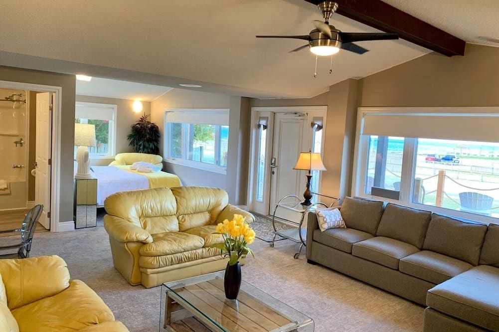 Paradise Inn On the Beach - Saugeen Shores - Huiskamer