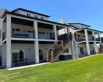 Weddings and Reunions at Stoney Farms 2 Homes - Panguitch - Edifício