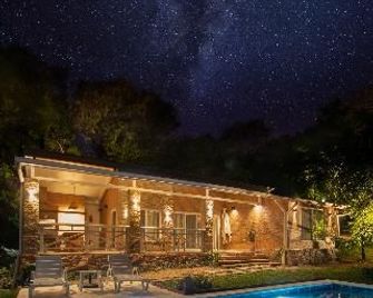 Vista Alegre Natural Resort - Independencia - Piscina