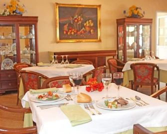 Hotel Al Sur De Chipiona by YouRoom - Chipiona - Restaurant