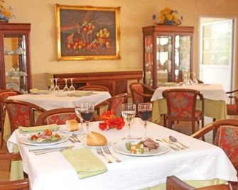 Hotel Al Sur De Chipiona by YouRoom - Chipiona - Restaurant