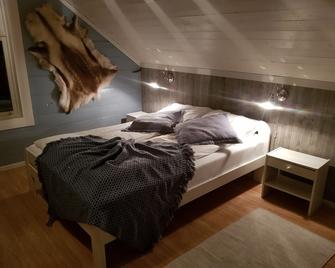 Rødseter Gjestegård - Fjærland - Bedroom