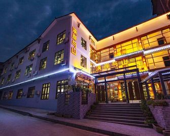 Xian and Mountain Homestay - Zhangjiajie - Rakennus