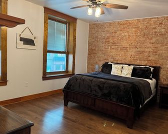 Chadron Downtown Loft - Chadron - Habitación
