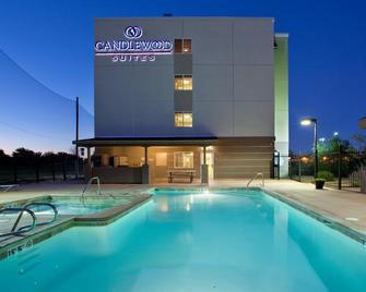 新墨西哥羅斯維爾燭木套房酒店 - 羅斯威爾 - 羅斯威爾 - 游泳池