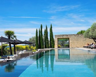Domaine des Andéols, a Member of Design Hotels - Saint-Saturnin-lès-Apt - Pool