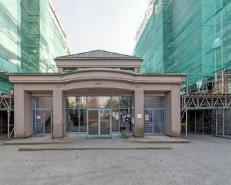 آرت ديكو برودواي بدروم (ويث شيرد كومون أريا) - فانكوفر - مبنى