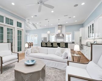 Chalet by the Sea - Seagrove Beach - Sala de estar
